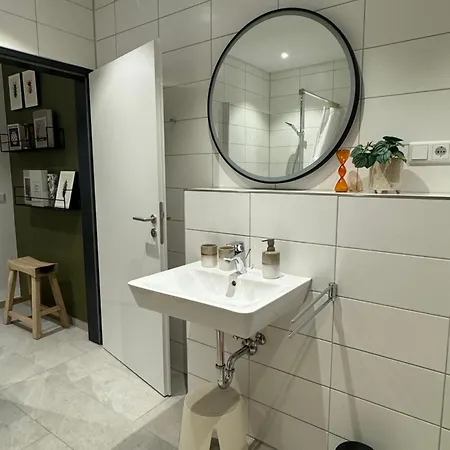 Stilvolle Mit 2 Schlafzimmern *