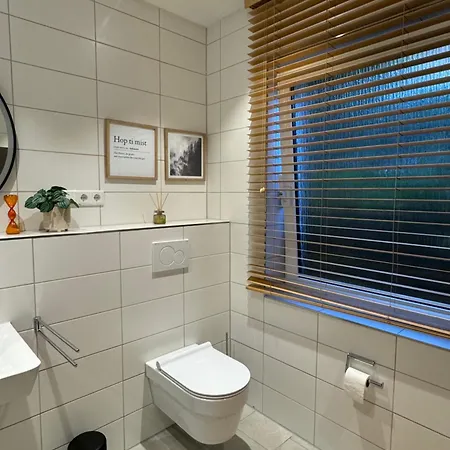 Apartmán Stilvolle Mit 2 Schlafzimmern *