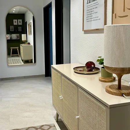 Stilvolle Mit 2 Schlafzimmern Apartmán *