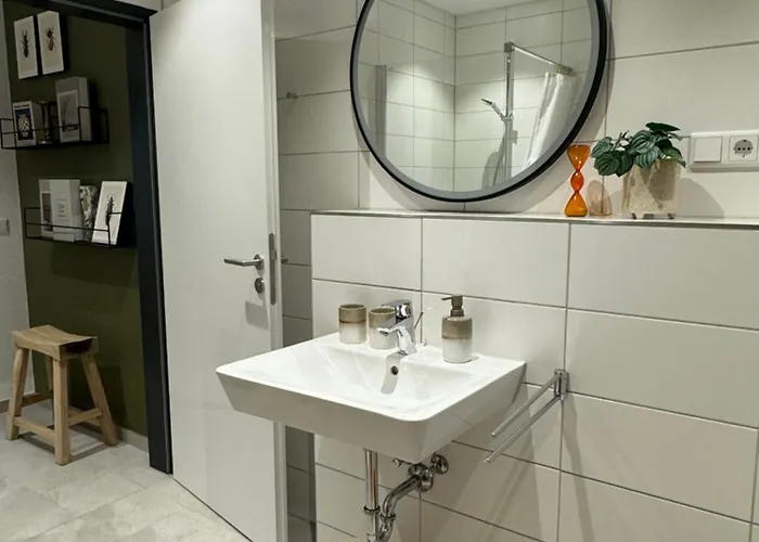 Stilvolle Mit 2 Schlafzimmern *