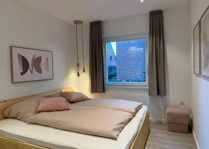 Stilvolle Mit 2 Schlafzimmern Oldenburg